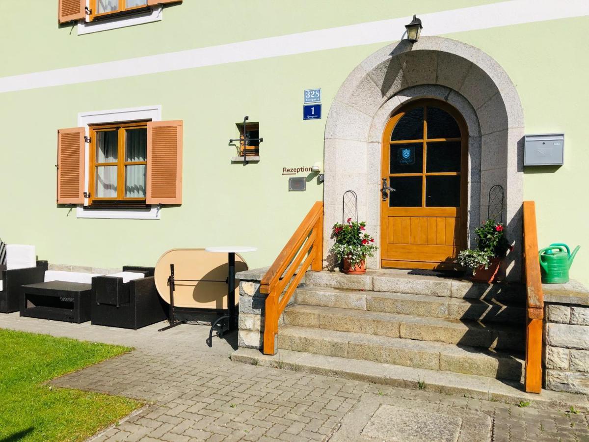 Familienappartements Eder - Free Entry To Tauern Spa Kaprun Included Eksteriør bilde