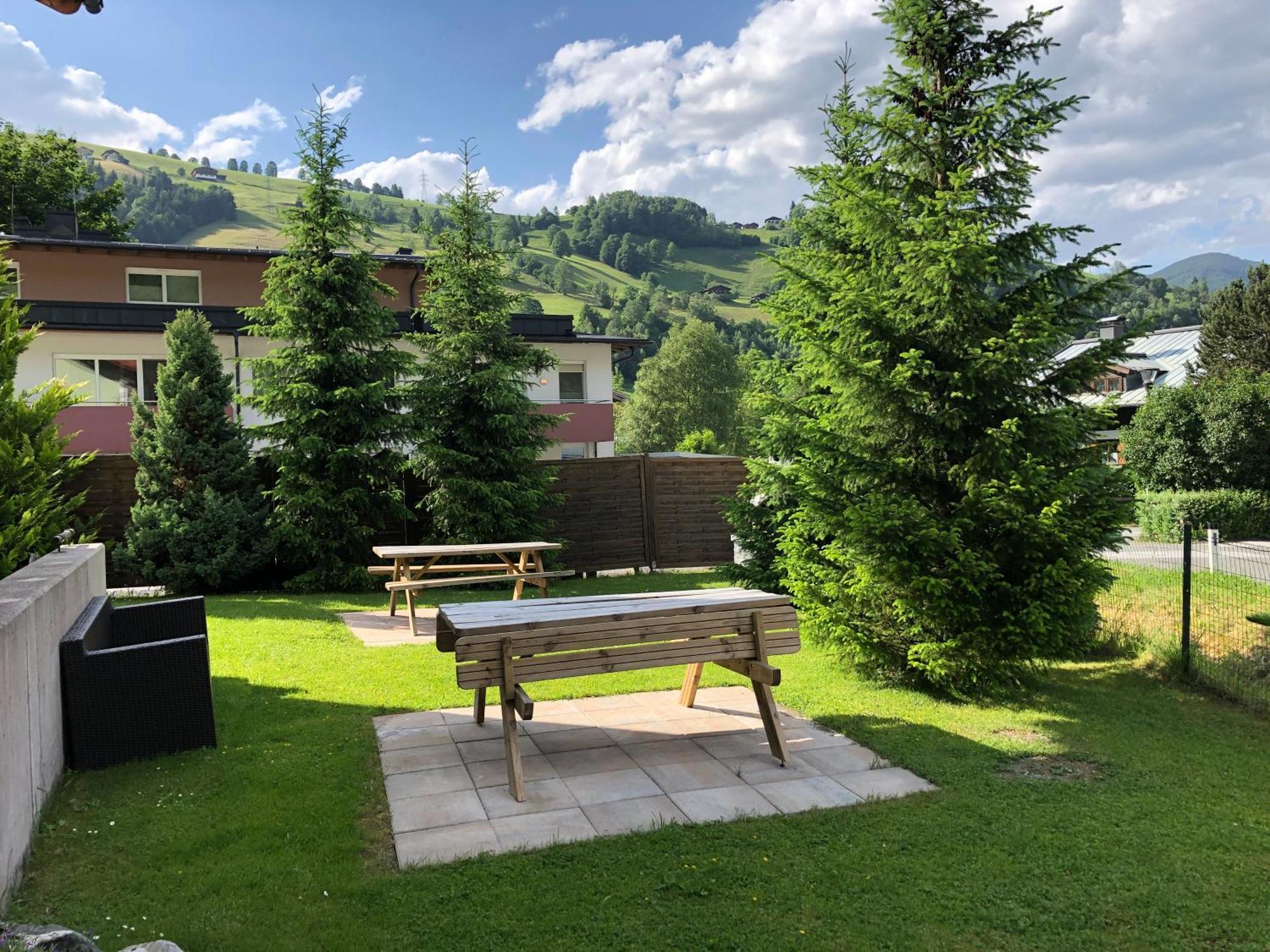 Familienappartements Eder - Free Entry To Tauern Spa Kaprun Included Eksteriør bilde